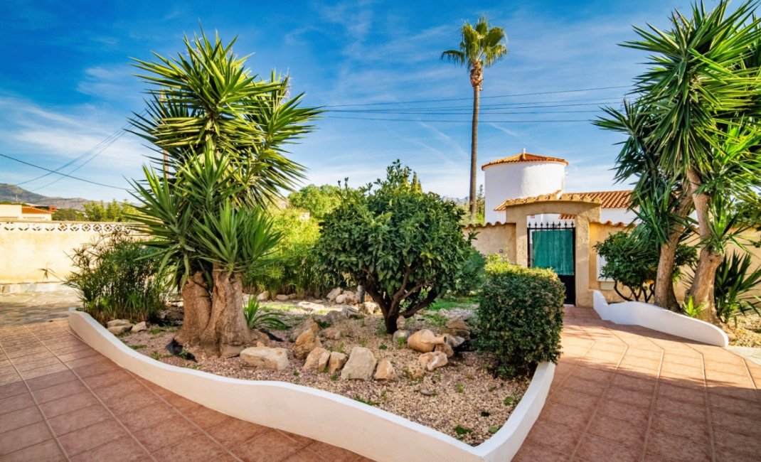 Resale - Villa -
La Nucía - Montebello - Nou Espai