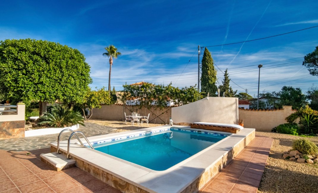 Resale - Villa -
La Nucía - Montebello - Nou Espai