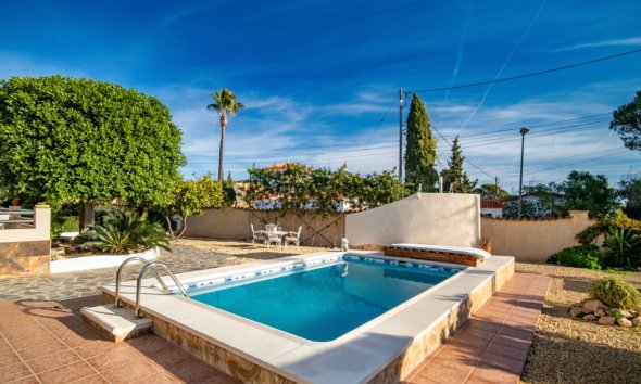 Resale - Villa -
La Nucía - Montebello - Nou Espai