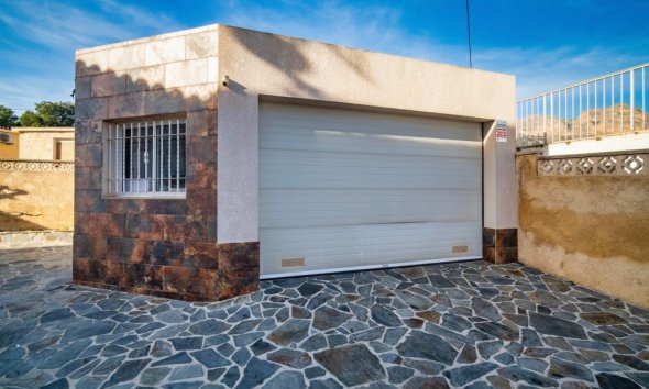 Resale - Villa -
La Nucía - Montebello - Nou Espai