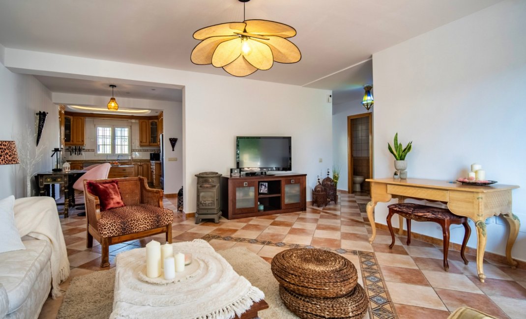 Resale - Villa -
La Nucía - Montebello - Nou Espai