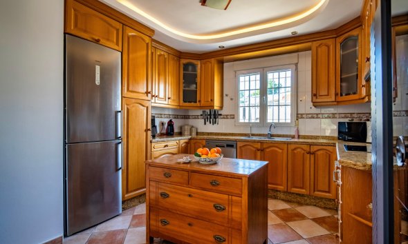 Resale - Villa -
La Nucía - Montebello - Nou Espai