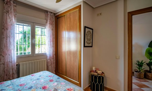 Resale - Villa -
La Nucía - Montebello - Nou Espai