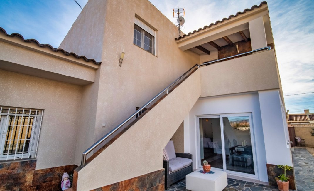 Resale - Villa -
La Nucía - Montebello - Nou Espai