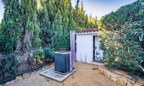 Resale - Villa -
Alfaz del Pi - El Romeral