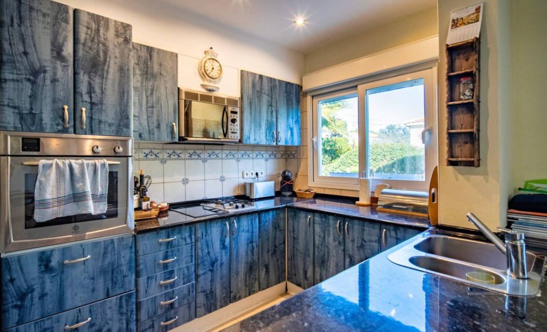 Resale - Villa -
Alfaz del Pi - El Romeral