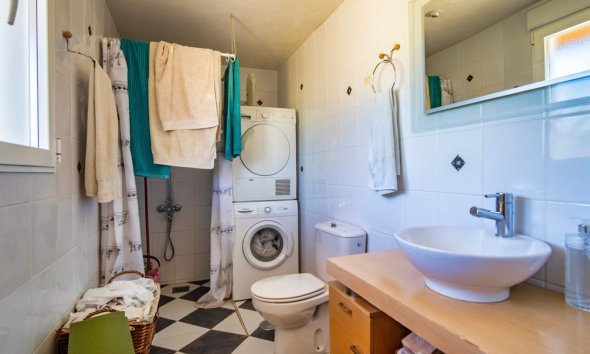 Resale - Villa -
Alfaz del Pi - El Romeral