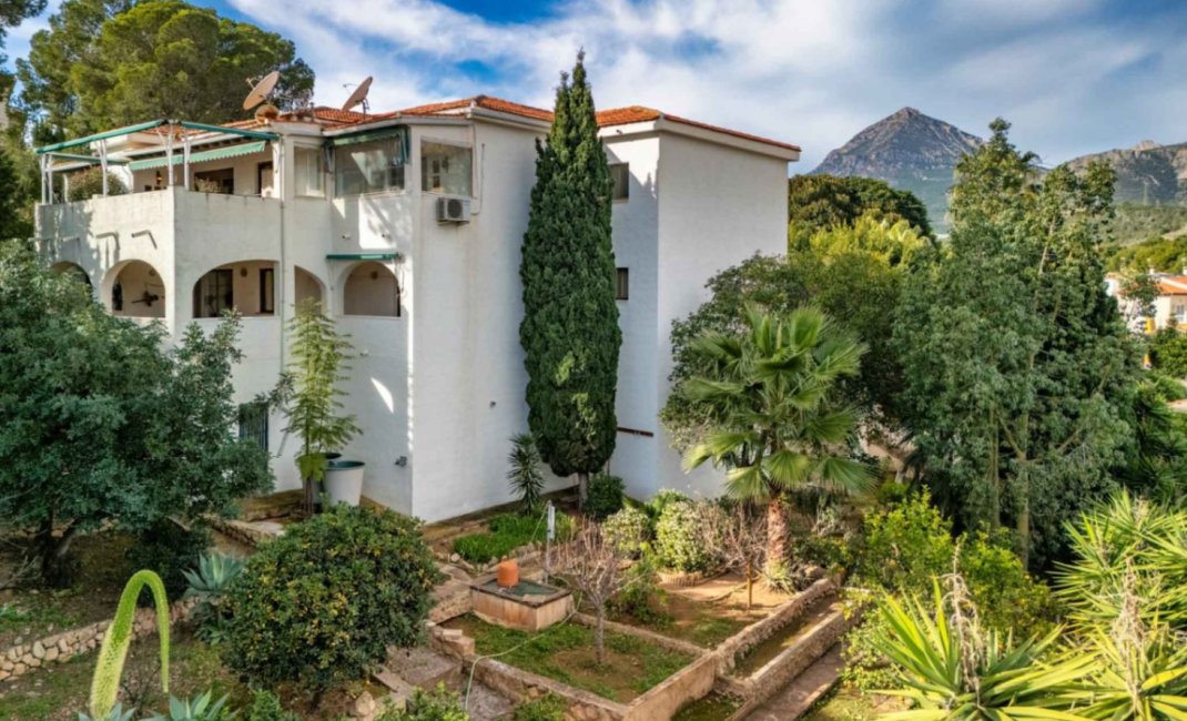 Resale - Villa -
Alfaz del Pi - Colonia Escandinavia