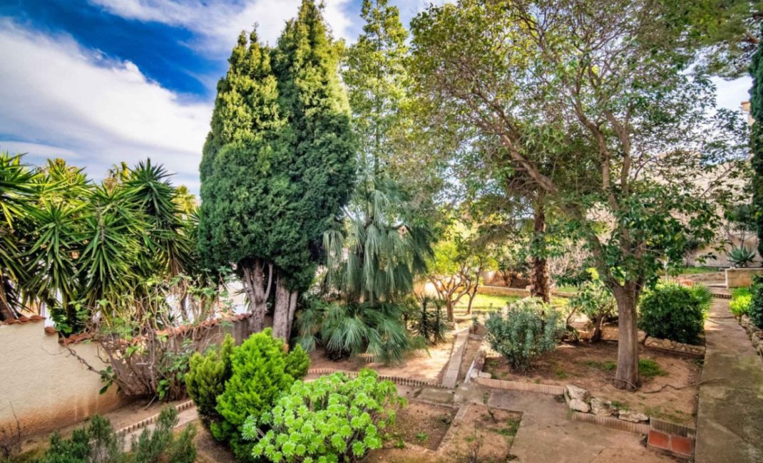 Resale - Villa -
Alfaz del Pi - Colonia Escandinavia