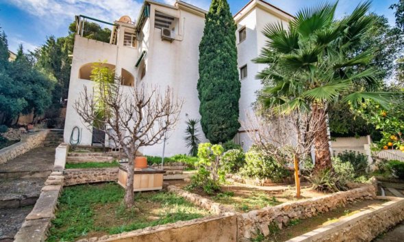 Resale - Villa -
Alfaz del Pi - Colonia Escandinavia