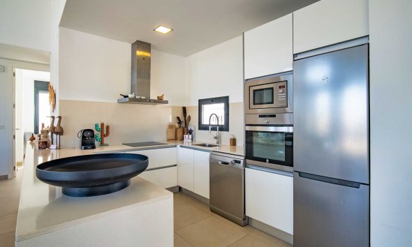 Resale - Villa -
Polop - La Alberca