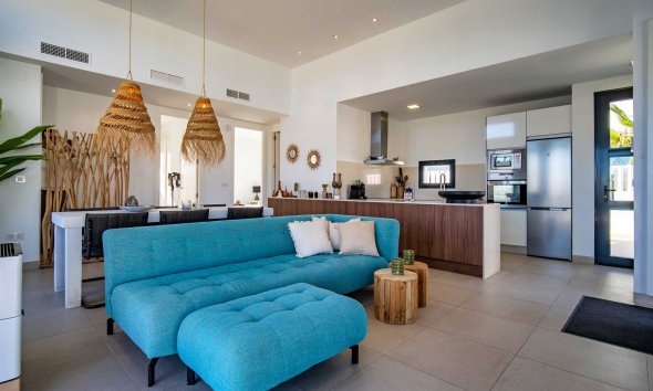 Resale - Villa -
Polop - La Alberca