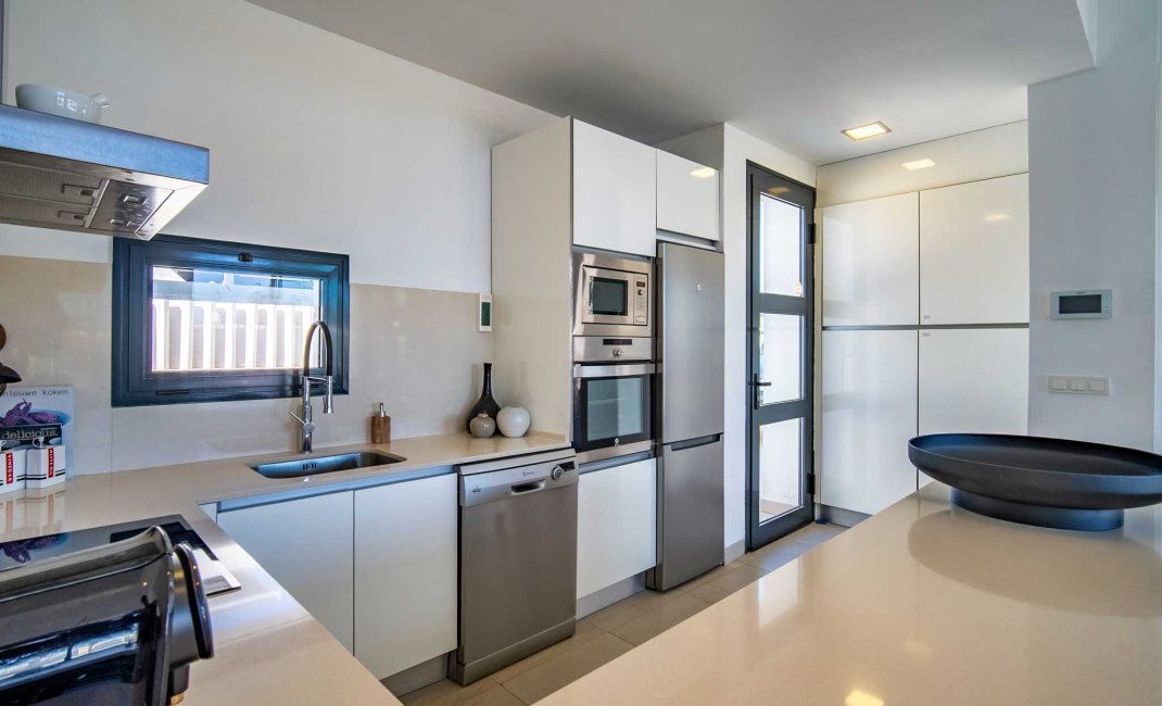 Resale - Villa -
Polop - La Alberca