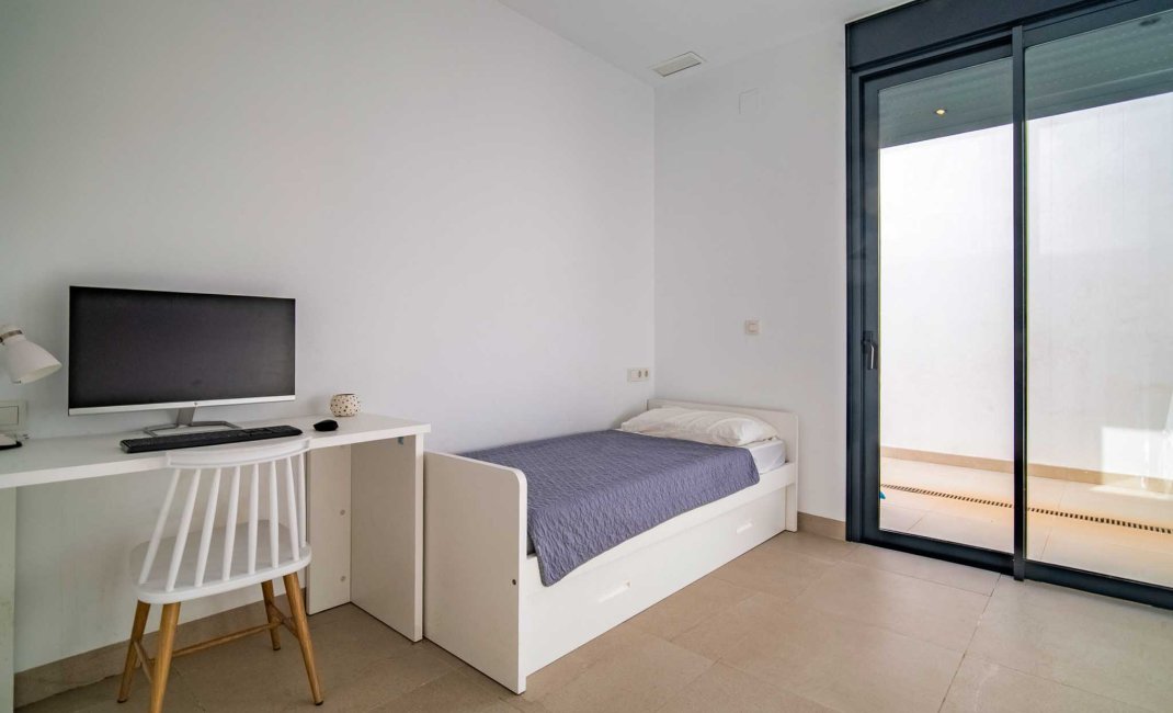 Resale - Villa -
Polop - La Alberca