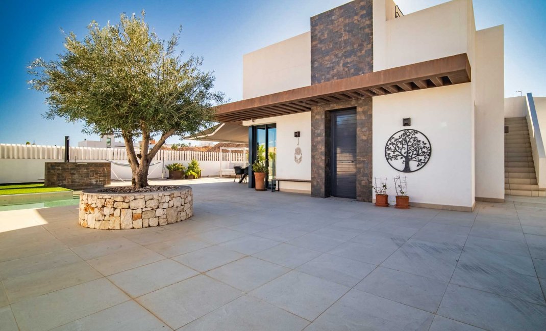 Resale - Villa -
Polop - La Alberca