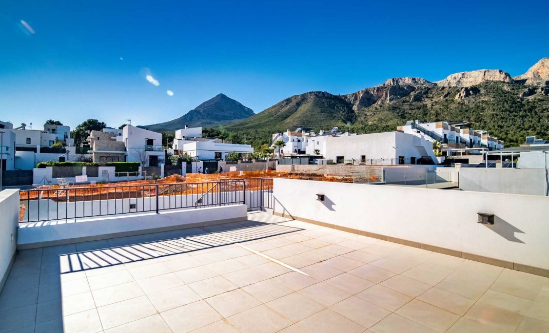 Resale - Villa -
Polop - La Alberca