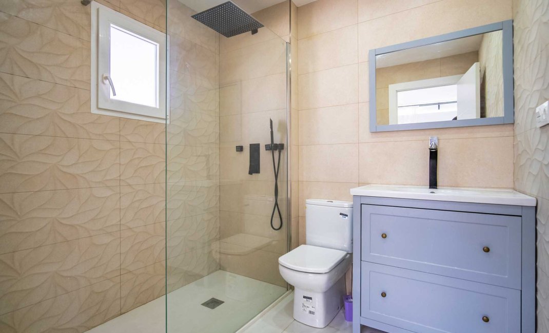 Videresalg - Villa -
La Nucía