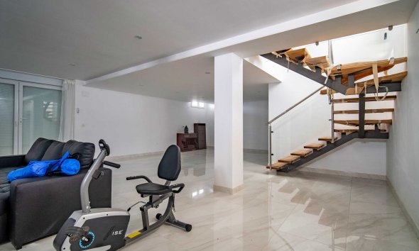 Videresalg - Villa -
La Nucía