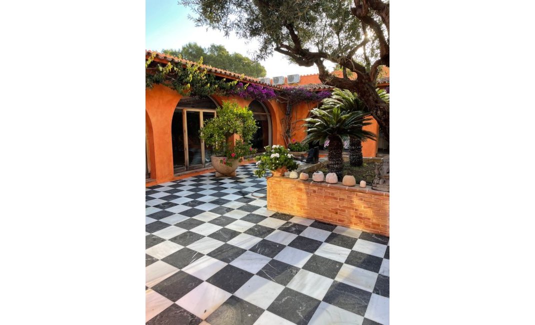 Resale - Villa -
Altea - Altea la Vella