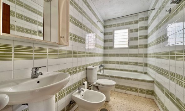 Resale - apartment -
Alfaz del Pi - Alfas del Pí