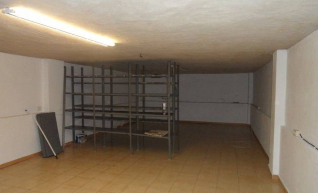 Resale - Commercial -
Benidorm - Levante