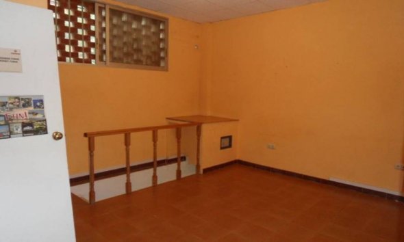 Resale - Commercial -
Benidorm - Levante