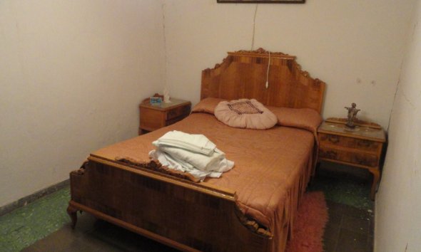 Resale - Townhouse / Semi -
Bolulla - CENTRO