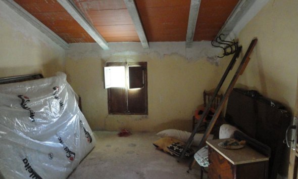 Resale - Townhouse / Semi -
Bolulla - CENTRO