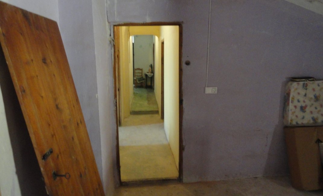 Resale - Townhouse / Semi -
Bolulla - CENTRO