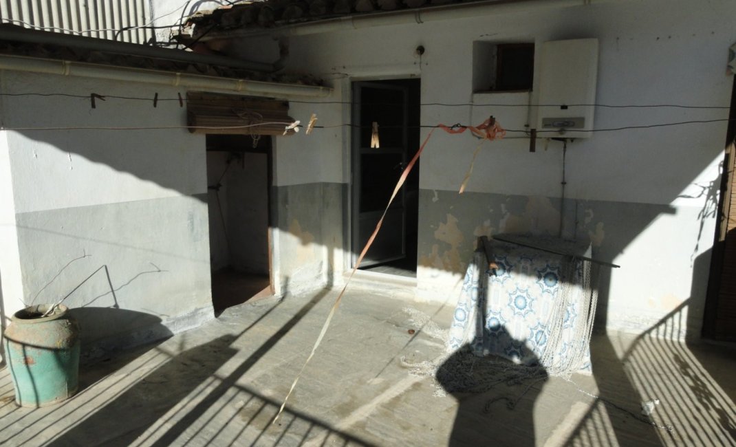 Resale - Townhouse / Semi -
Bolulla - CENTRO