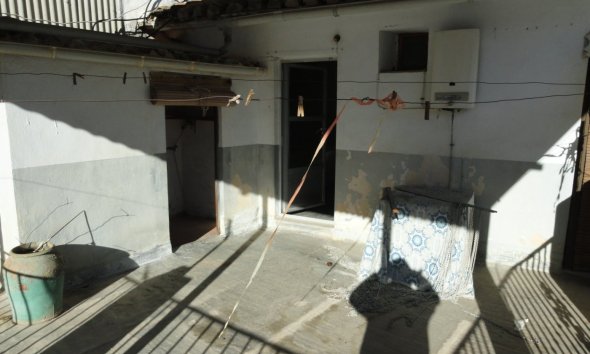 Resale - Townhouse / Semi -
Bolulla - CENTRO