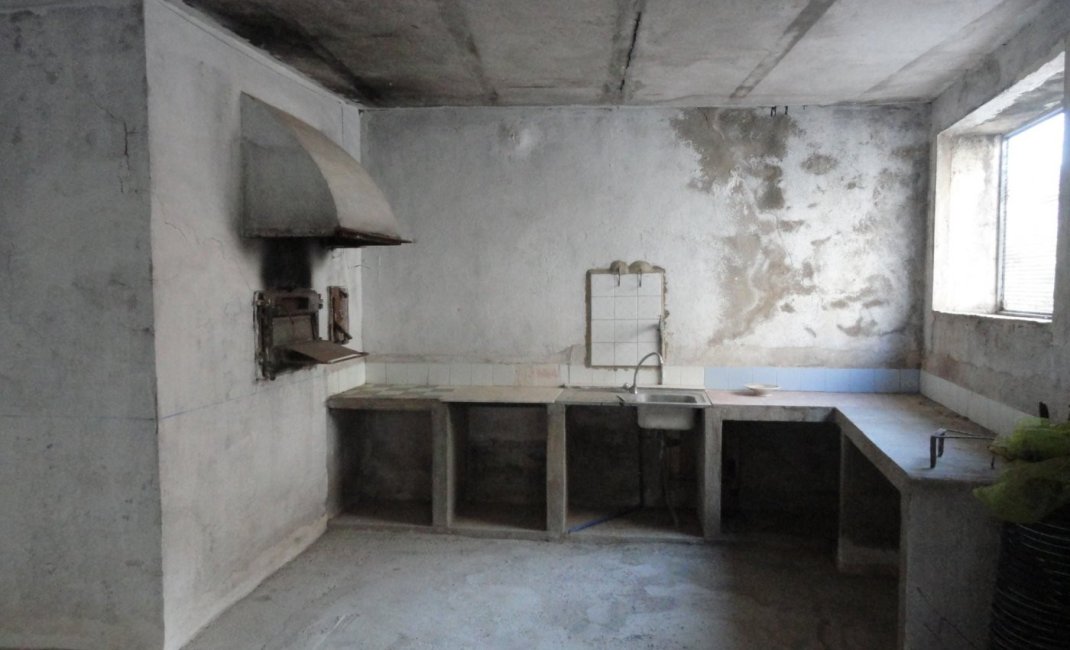 Resale - Townhouse / Semi -
Bolulla - CENTRO