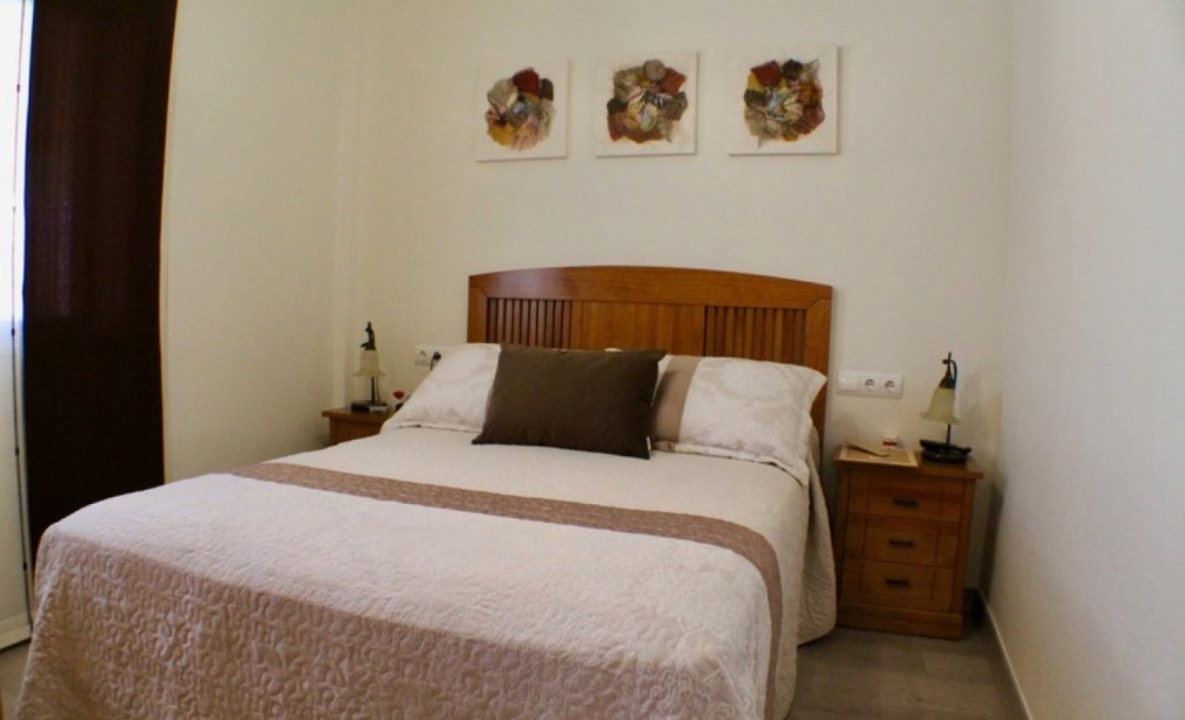 Resale - Villa -
La Nucía - Urbanisations