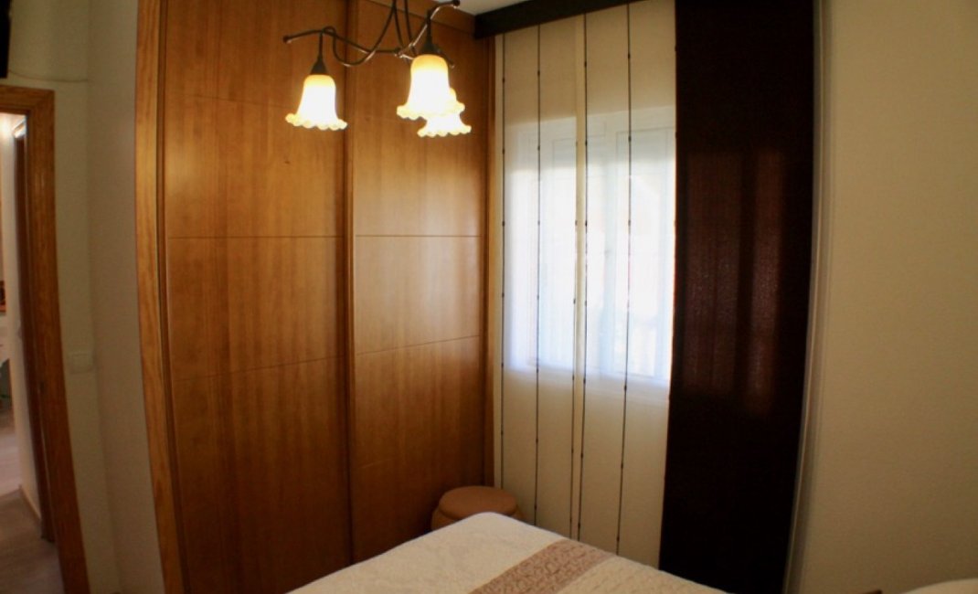 Resale - Villa -
La Nucía - Urbanisations