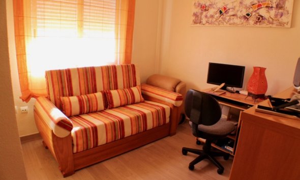 Resale - Villa -
La Nucía - Urbanisations