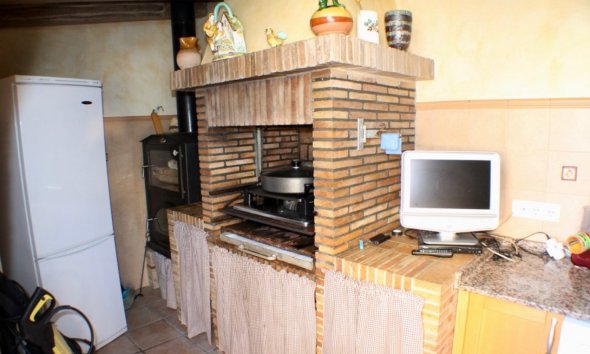 Resale - Villa -
La Nucía - Urbanisations