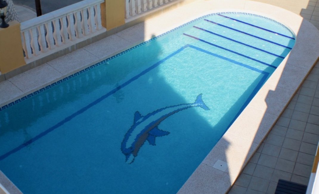 Resale - Villa -
La Nucía - Urbanisations