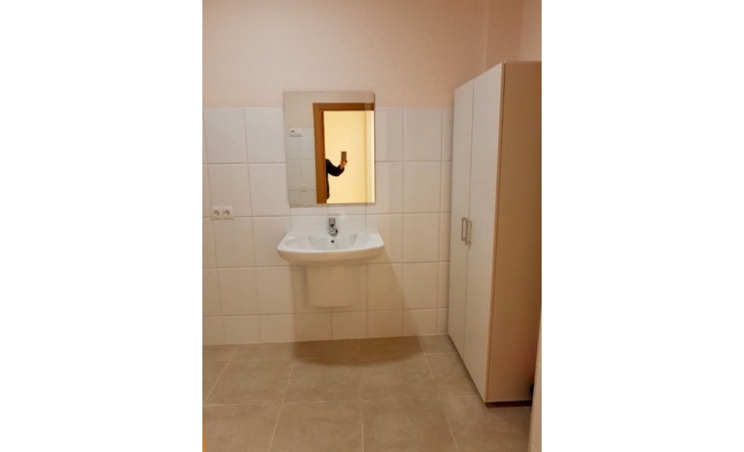 Resale - Commercial -
Benidorm - Colonia Madrid / Foietes