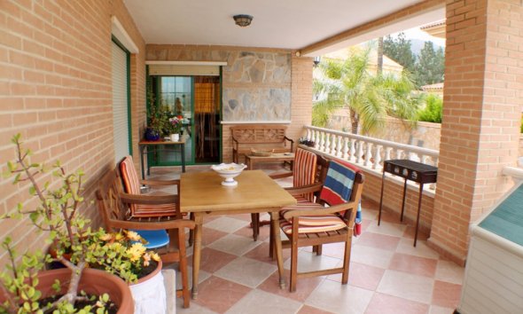 Resale - Villa -
Benidorm - Rincón de Loix
