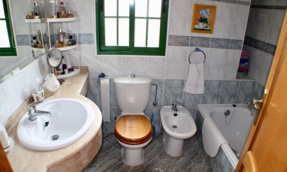 Resale - Villa -
Benidorm - Rincón de Loix