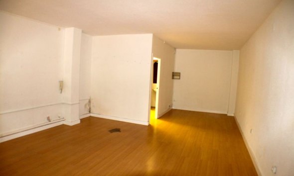 Resale - Commercial -
Benidorm - Old town / Port