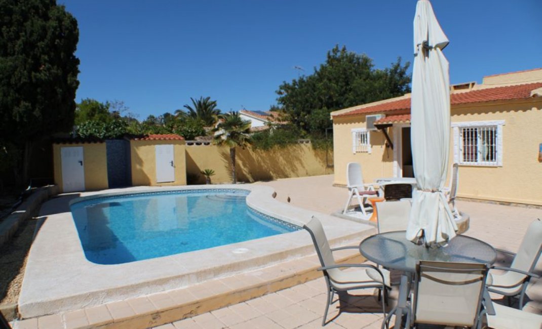 Resale - Villa -
Alfaz del Pi - Alfas del Pí