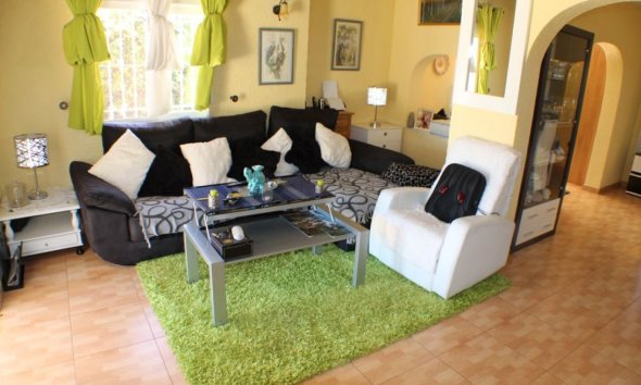 Resale - Villa -
Alfaz del Pi - Alfas del Pí