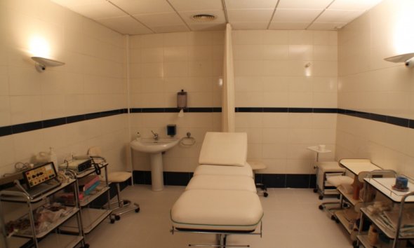 Revente - Commercial -
Altea