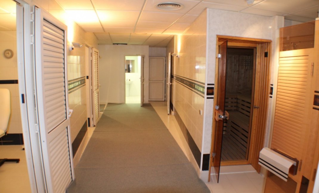 Revente - Commercial -
Altea