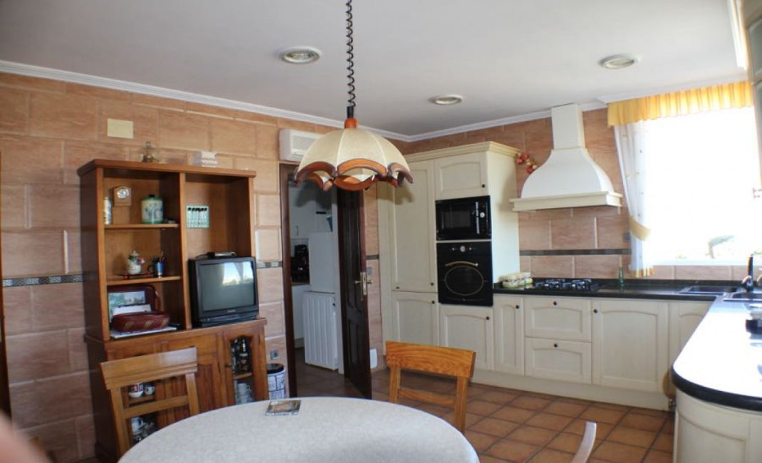 Resale - Villa -
Alfaz del Pi - Alfas del Pí