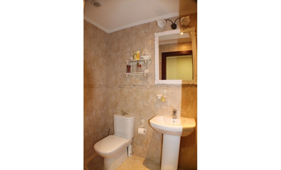 Resale - Villa -
Alfaz del Pi - Alfas del Pí