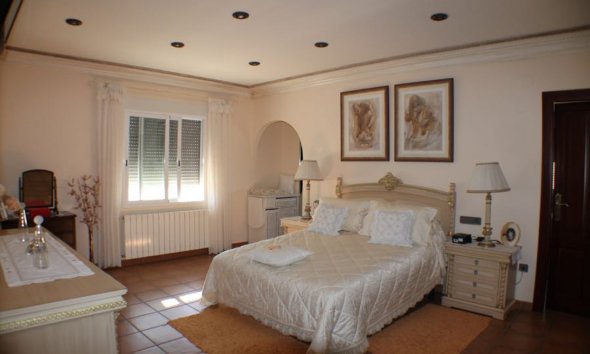 Resale - Villa -
Alfaz del Pi - Alfas del Pí