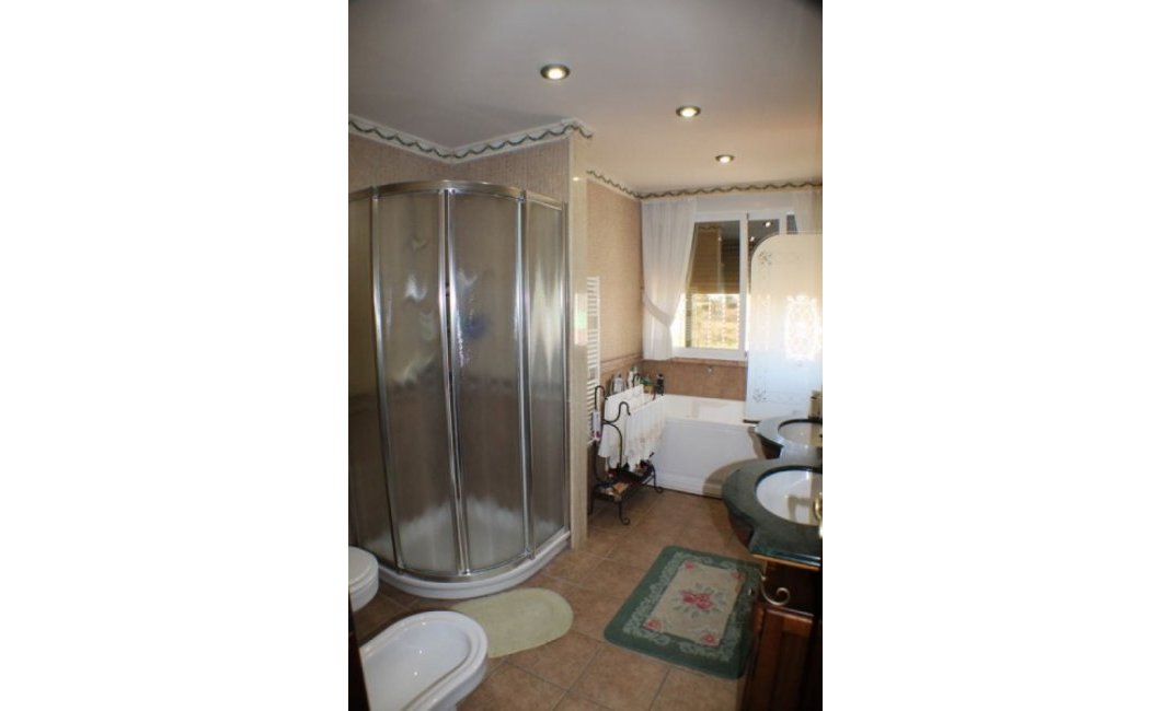 Resale - Villa -
Alfaz del Pi - Alfas del Pí