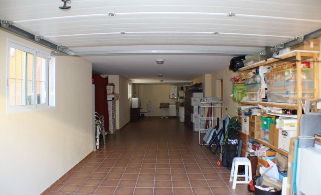 Resale - Villa -
Alfaz del Pi - Alfas del Pí